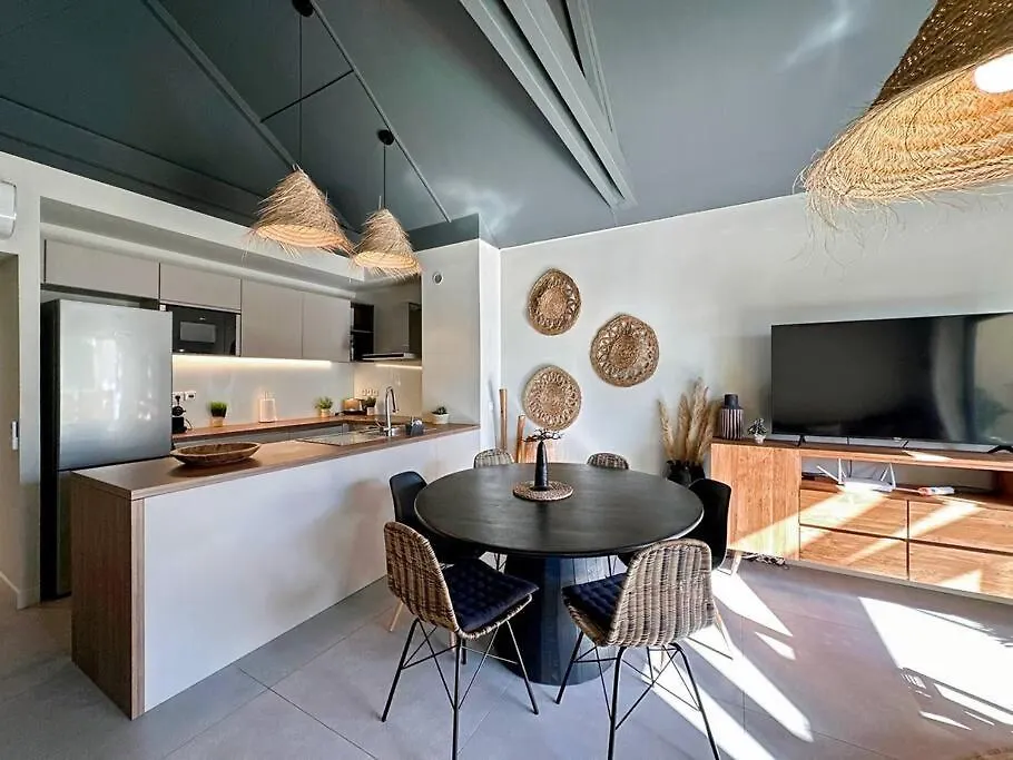 Oligaia, 3 Bdr Apartment Behind The Beach Orient Bay 0*,  Sint Maarten